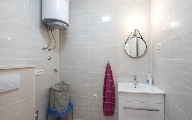 Beautiful Home in Povlja With Wifi and 3 Bedrooms