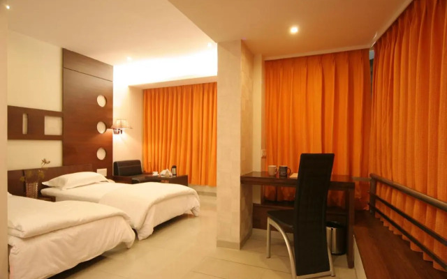 Capital O 1271 Hotel Raajpath