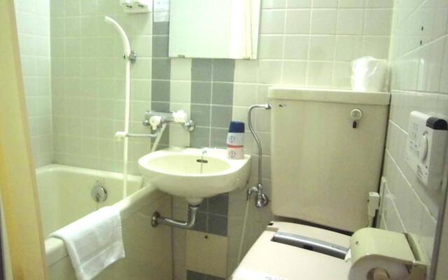 Shingu Sunshine Hotel Начикатсуура комната для гостей