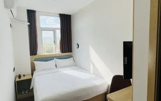 7Days Inn Hotel (Beijing Zhongguancun Suzhoujie Subway Station)