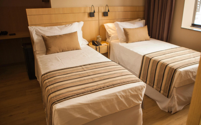 Ritz Copacabana Hotel