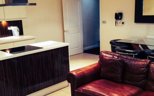 Hollies Hotel