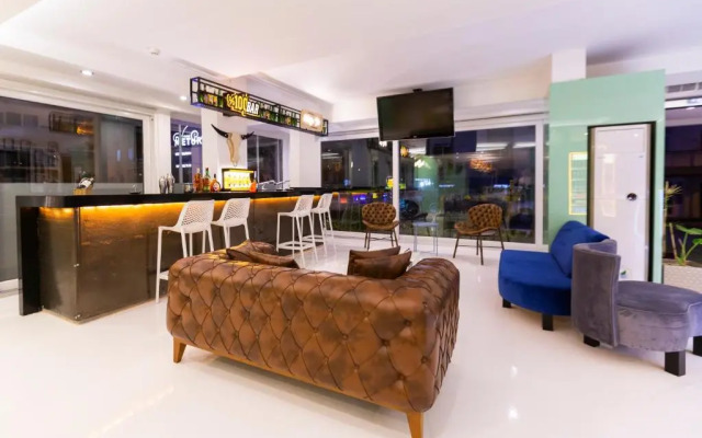 Mene City Hotel