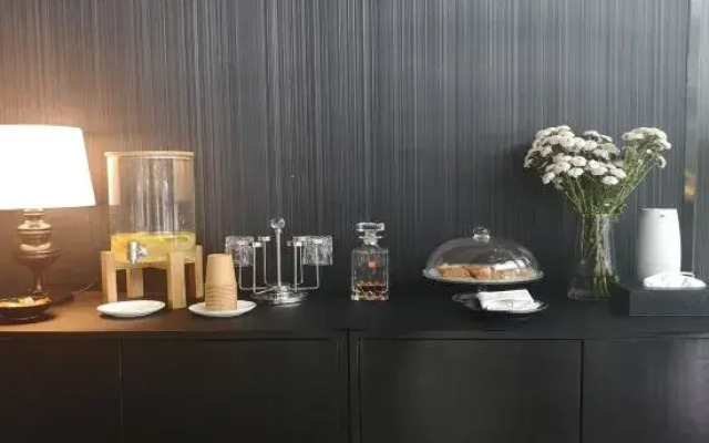 Crystal Jining High tech Zone Wanda Plaza Hotel