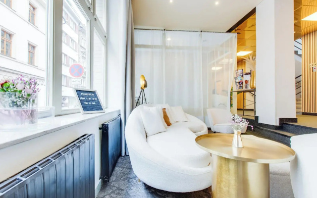 Andante Hotel