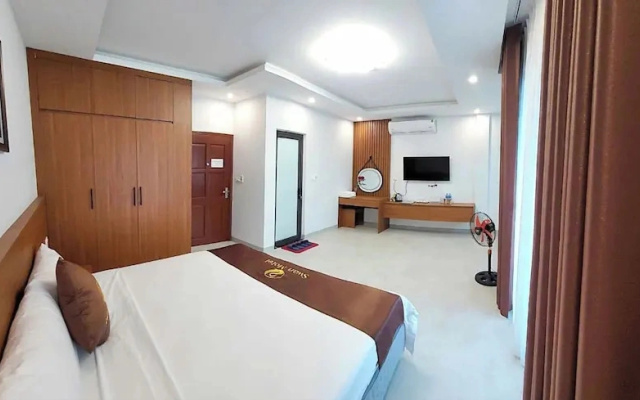 Swan Motel