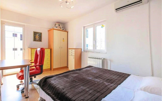 Apartment Krajinovic S.