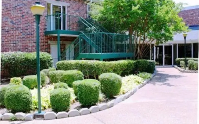 Amberley Suite Hotel