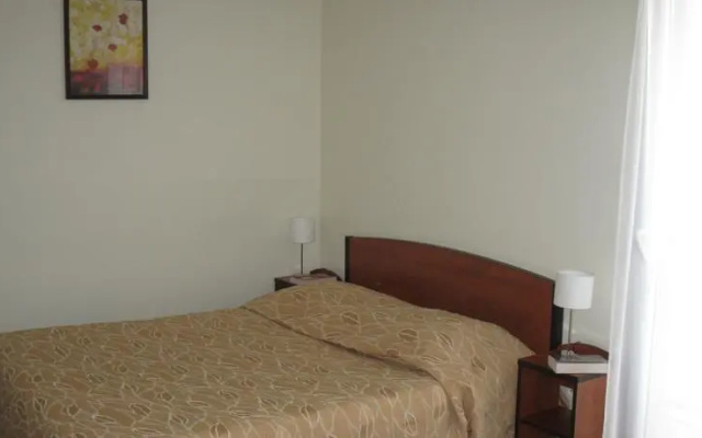 UNIVEA Suites Confort Nantes La Beaujoire