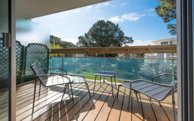 Studio design au pied de la gare de la Baule