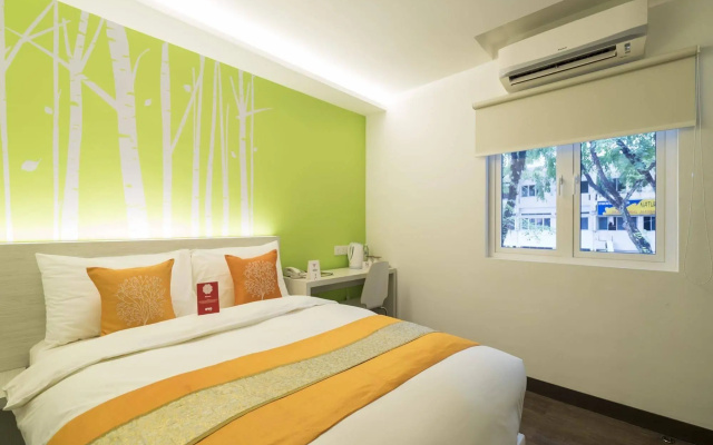 City Edge Hotel