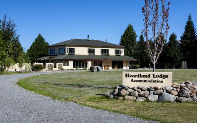Heartland Lodge