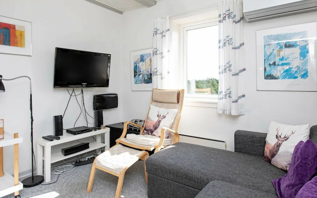 Luxurious Apartment in Vejers Strand for 6 People