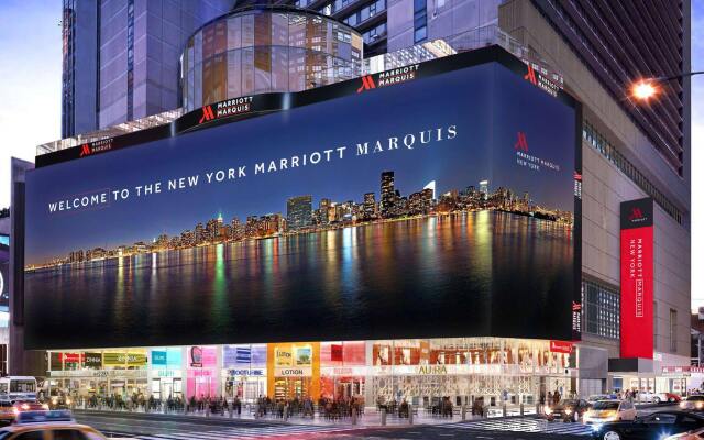 Отель New York Marriott Marquis США, Нью-Йорк - 8 отзывов об отеле, цены и фото номеров - забронировать отель New York Marriott Marquis онлайн вид на фасад