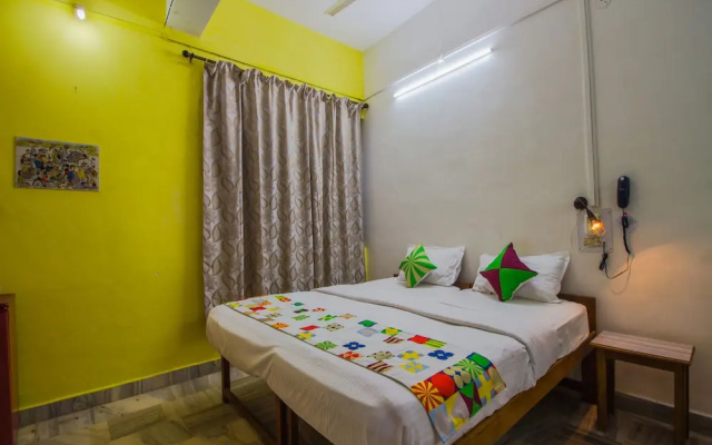 OYO 12902 Home Vibrant Stay Candolim