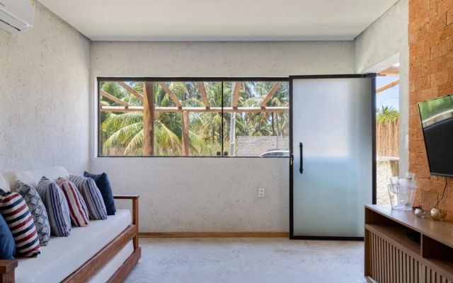 Linda Casa com Churrasqueira 5 min da Praia