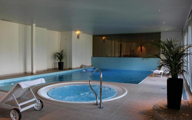Hotel Ambassador