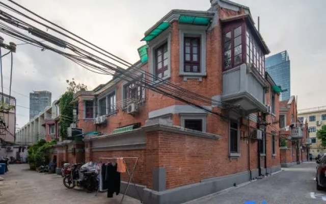 Ling Homestay (Jing'an Temple Branch)
