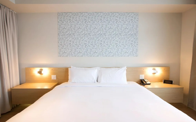 Hotel du Lac Champlain, an Ascend Collection Hotel