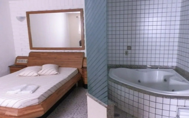 Millenium Hotel - Adults Only