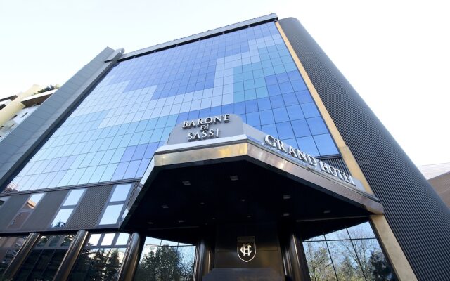 Grand Hotel Barone Di Sassj вид на фасад