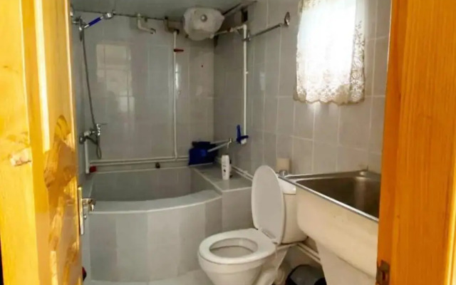 David's apartment