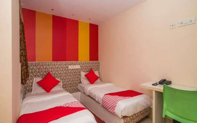OYO 16568 Bhagini Residency