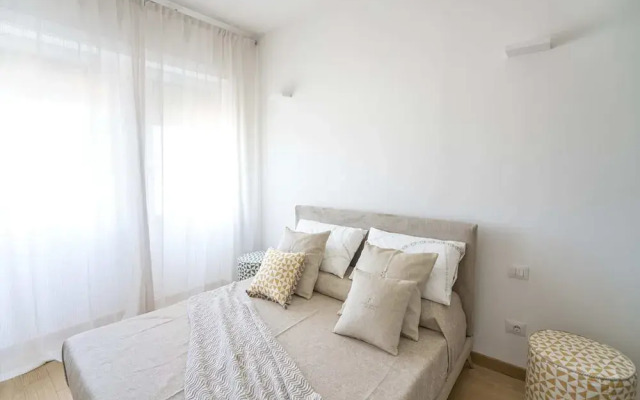 Design Flat W/terrace, Porta Nuova