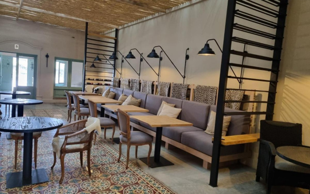 El Porvenir Wine Lodge