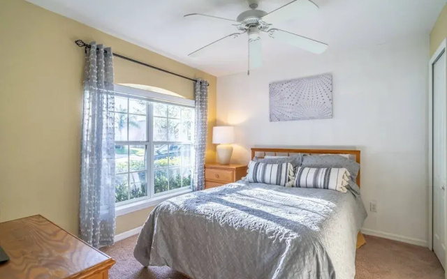 17637 Silver Creek