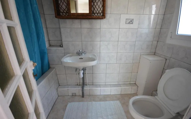 Lloret Apartments