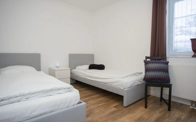 Bright Flat in Neuastenberg With Terrace