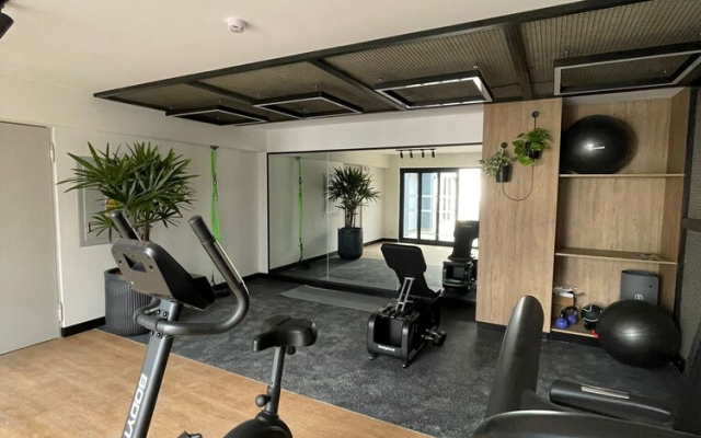 Loft con parking piscina y gym 802
