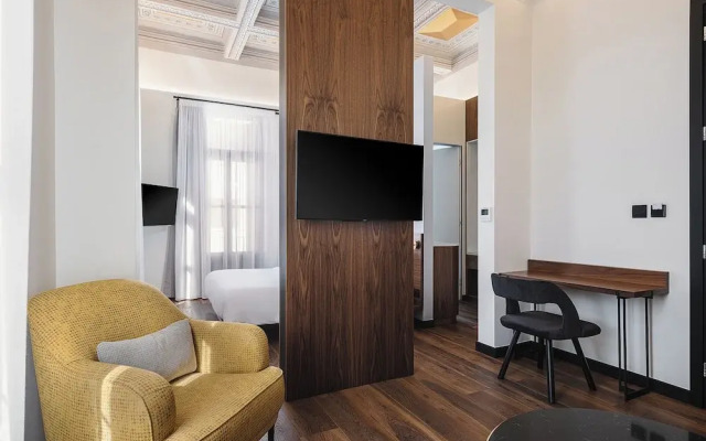 Bouquet Luxury Rooms