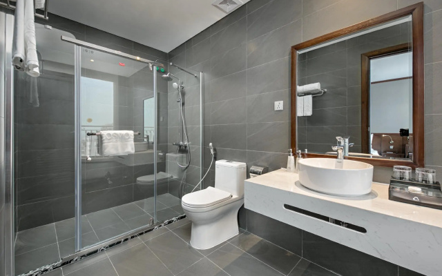 Cosmos Hotel Danang