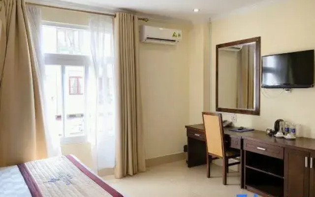 Senior Hotel 1