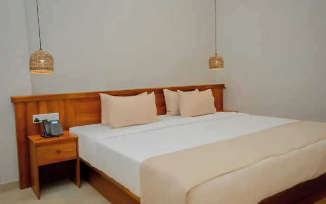 Emerald Resort Hikkaduwa