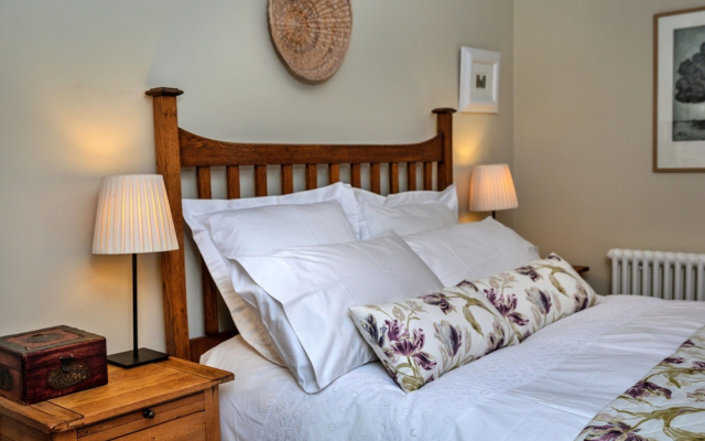 Peaceful Holiday Home for 6 Guests