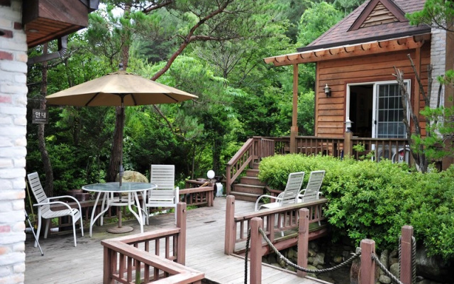 Bench House Pension