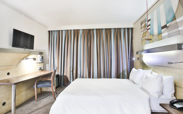 Holiday Inn Express Sandton Woodmead by IHG