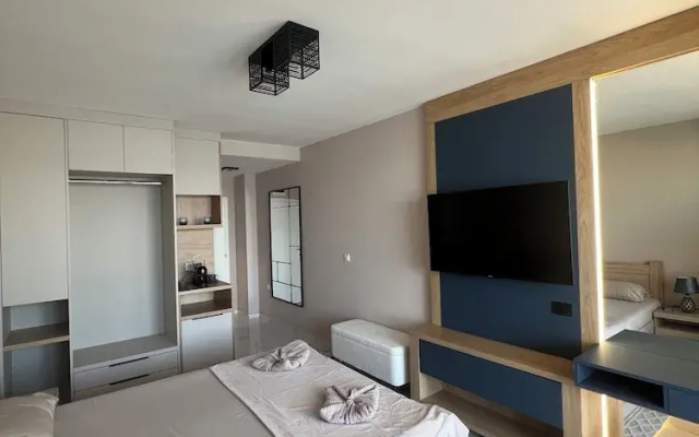 Seastar Apartments