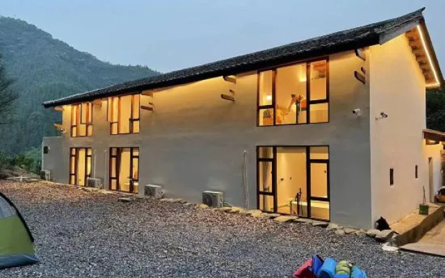 Oak Forest Homestay