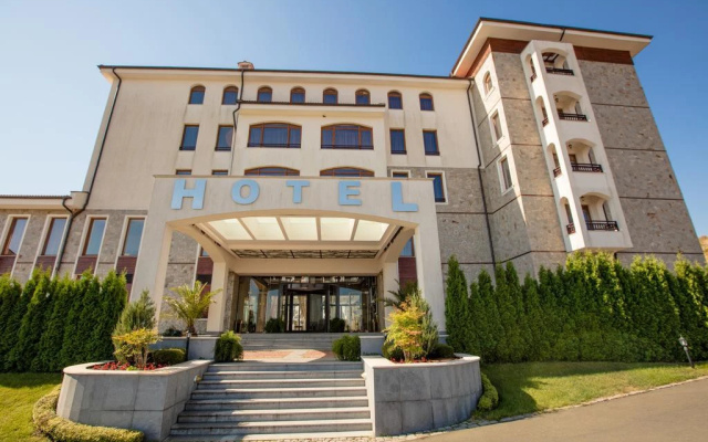 The Vineyards Resort