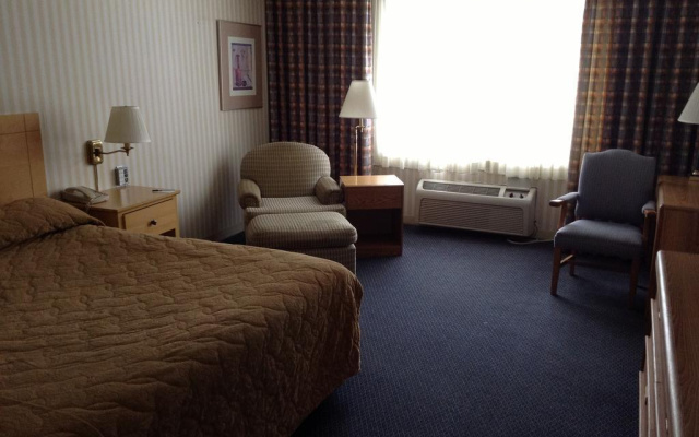 Royal Garden Inn