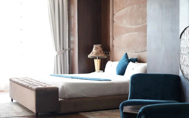 Pyramid Hotels & Resorts