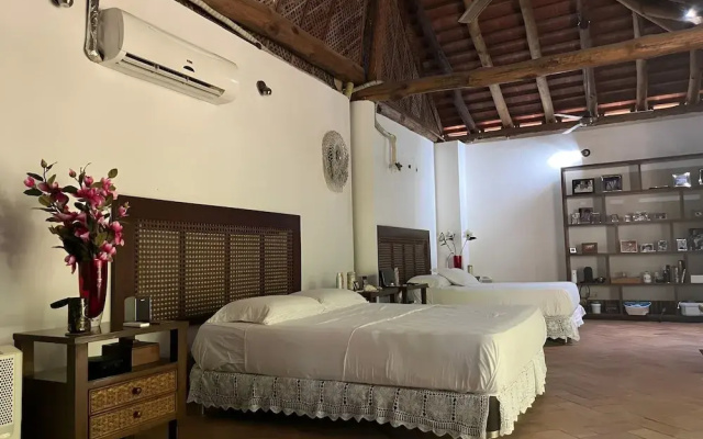 Mahanaim Beach House 20 min from CTG
