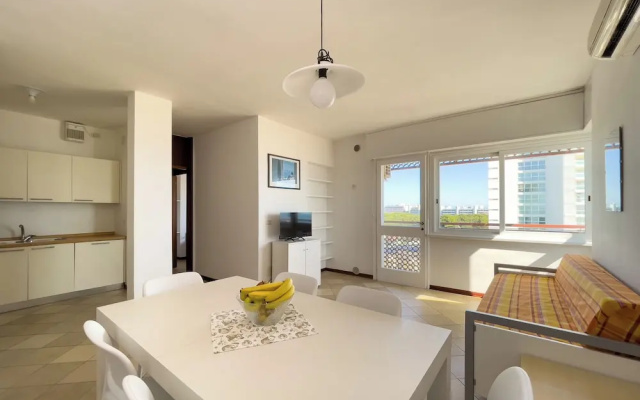 Seafront Apartment on the Promenade