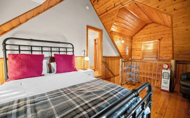 Fox Cabin