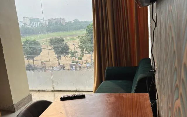 Hotel New India