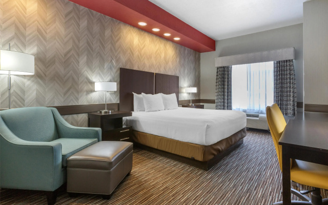 Best Western Plus Gallup Inn & Suites